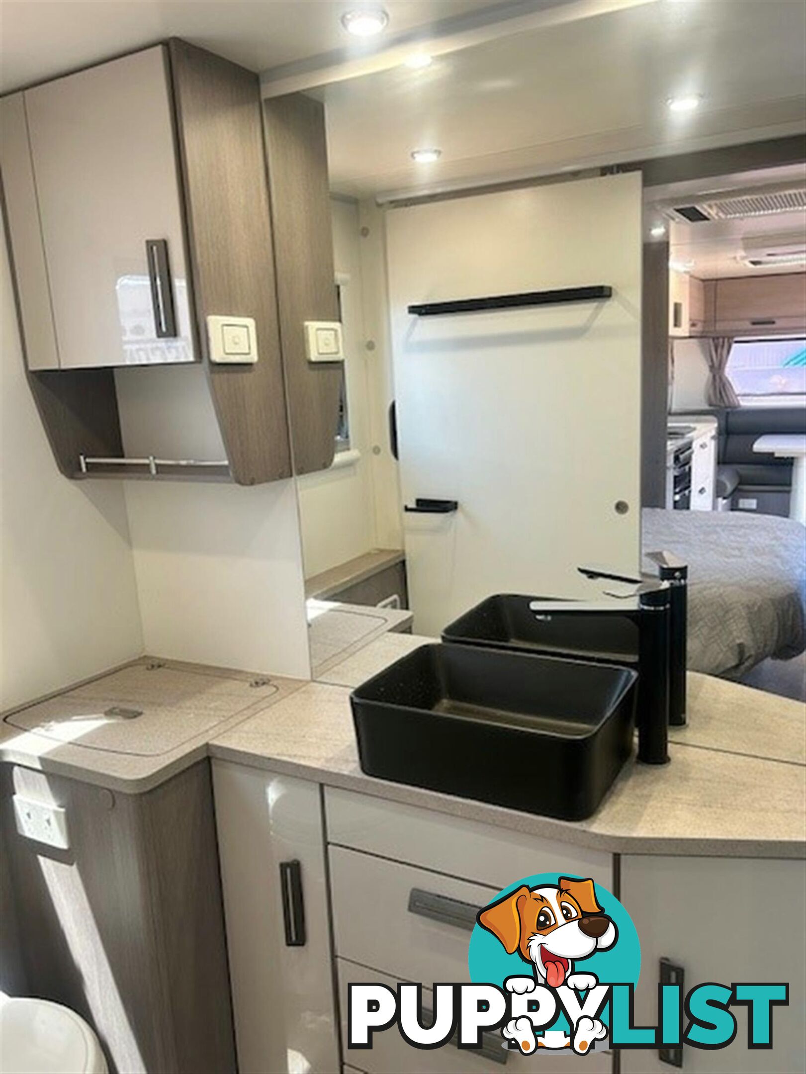 2019 JAYCO SILVERLINE OUTBACK 21-65-3 OB.19SL SLID CARAVAN