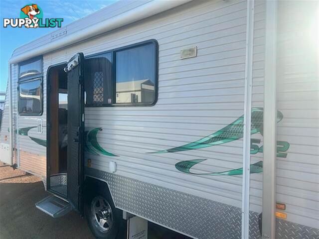 2013 COROMAL ELEMENT B542S QUEEN BED CARAVAN