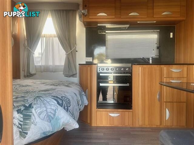 2013 COROMAL ELEMENT B542S QUEEN BED CARAVAN