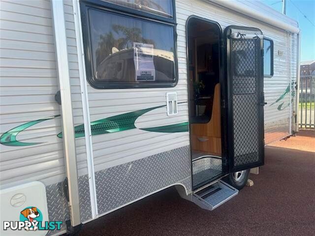 2013 COROMAL ELEMENT B542S QUEEN BED CARAVAN