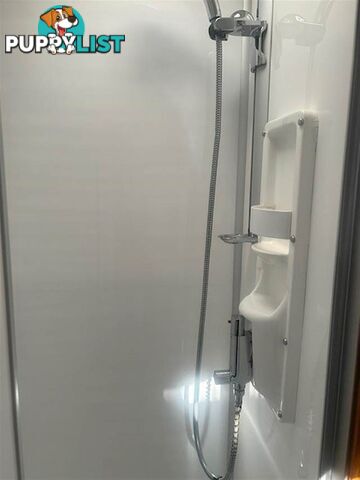 2013 COROMAL ELEMENT B542S QUEEN BED CARAVAN