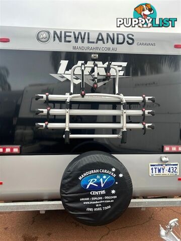 2021 NEWLANDS LUXE 660 CLUB LOUNGE CARAVAN