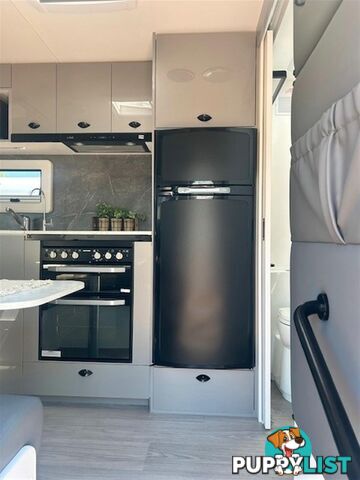 2025 VISCOUNT V1 CAFE LOUNGE CARAVAN