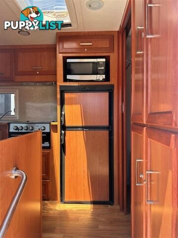 2013 CONCEPT BELMONT XLT SEMI OFF ROAD CARAVAN