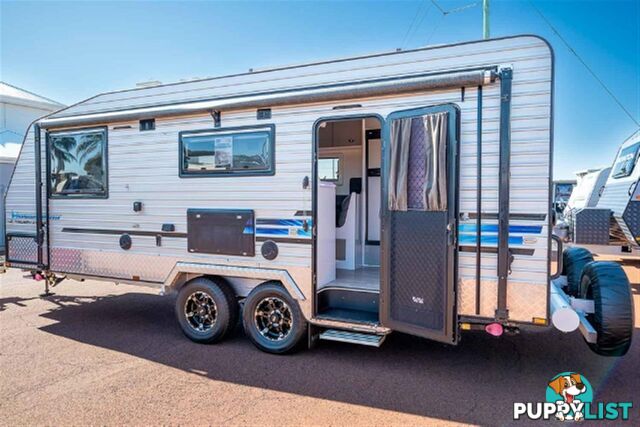 WONDERLAND TRIUMPH CARAVAN 