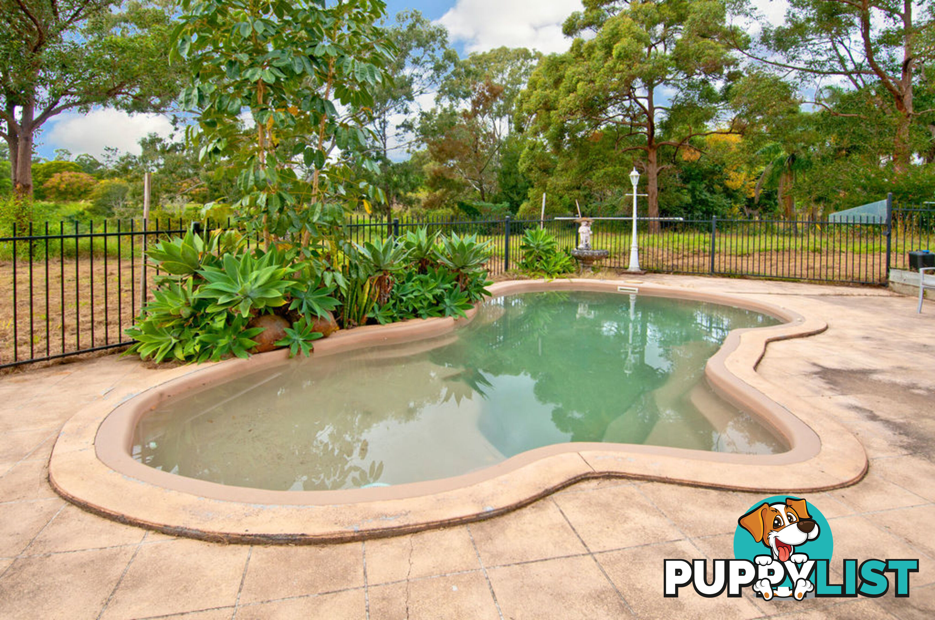 147 Loganlea Rd LOGANLEA QLD 4131