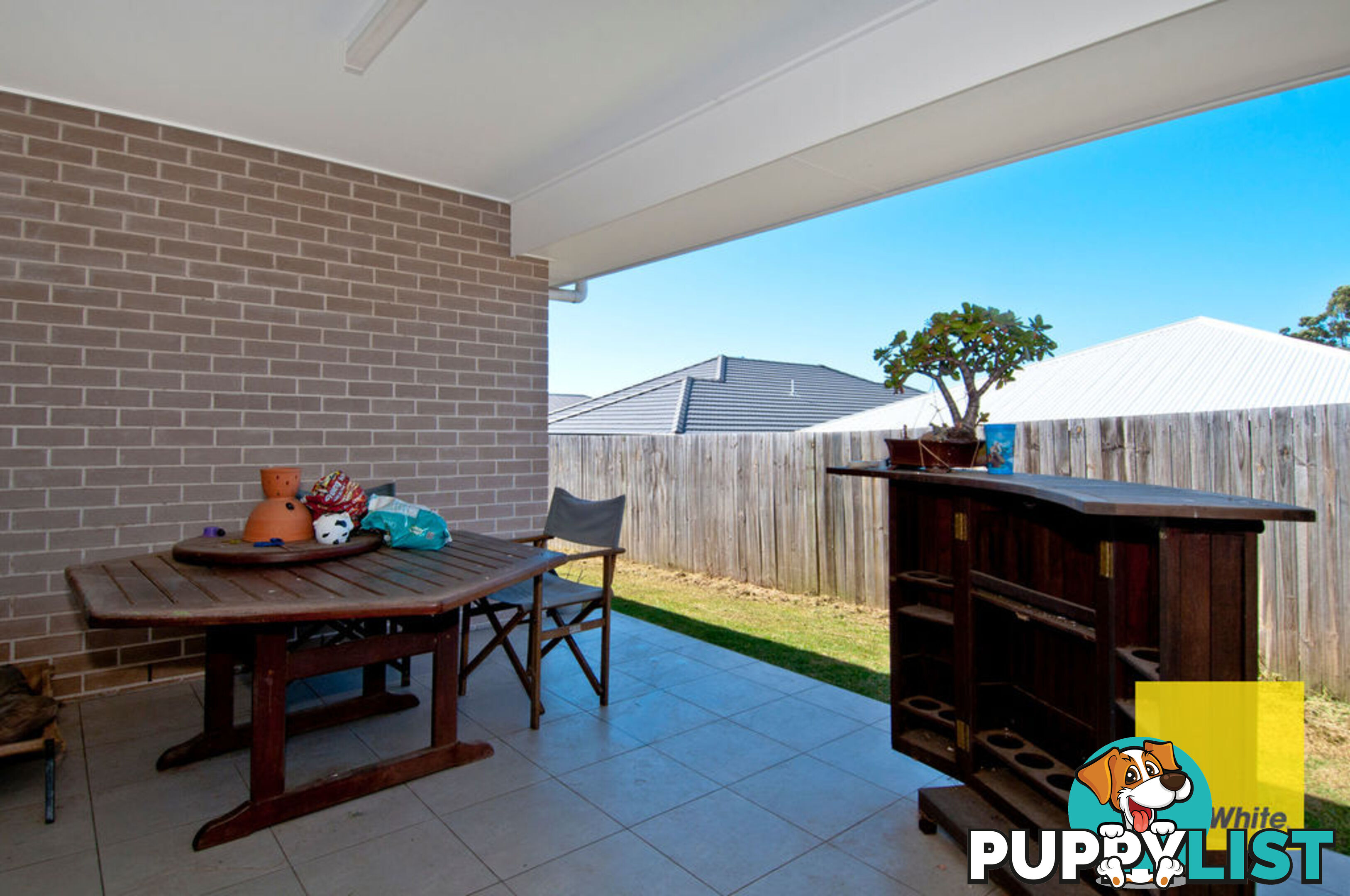 8 Sunstone Court LOGAN RESERVE QLD 4133