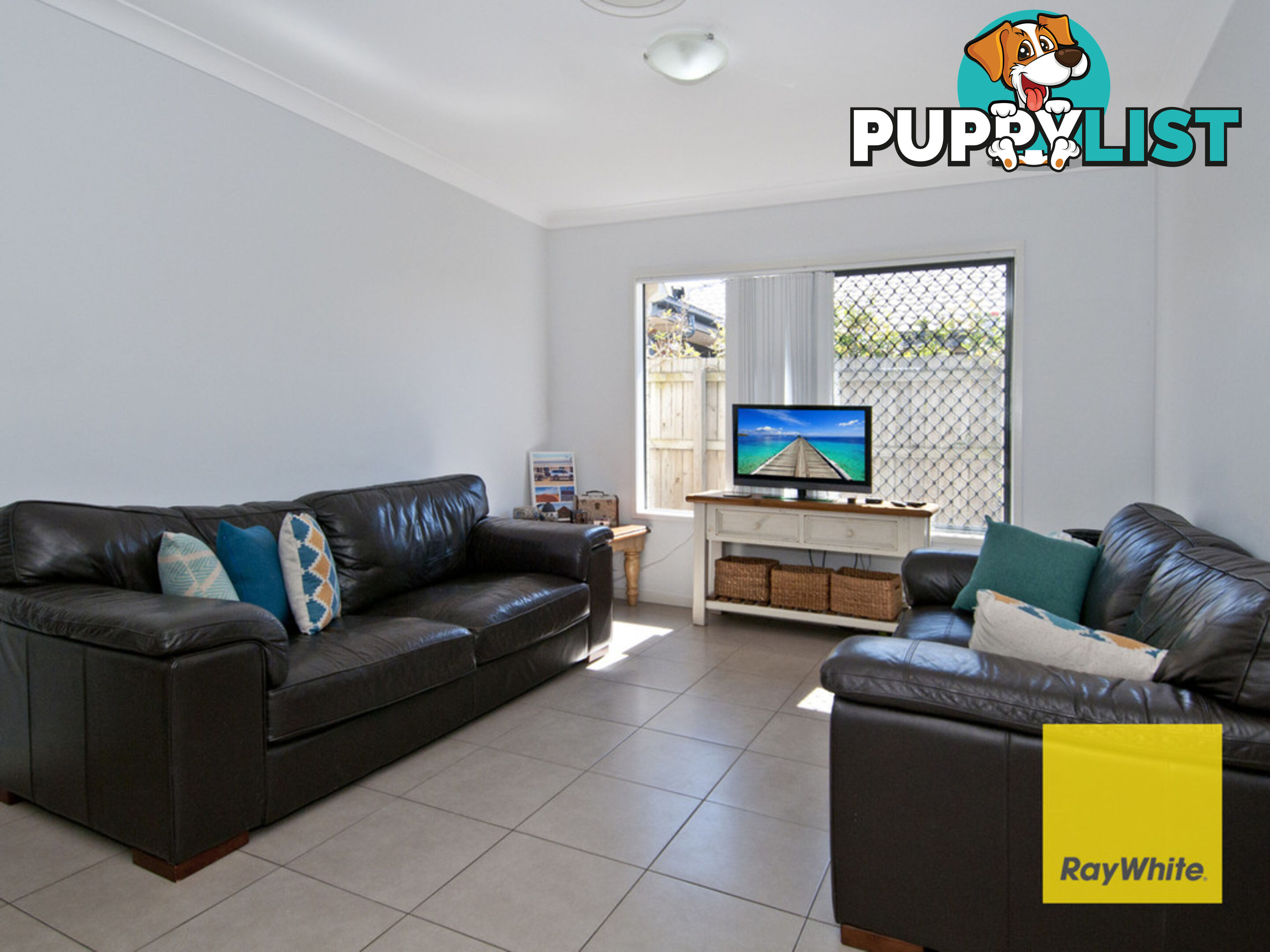 12 Wallaman Close WATERFORD QLD 4133