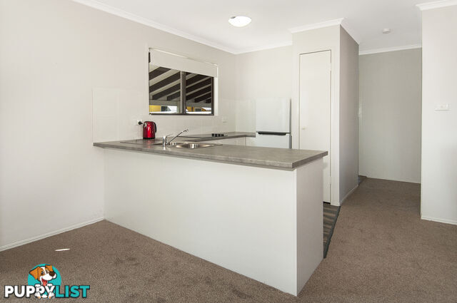 16 Lake Court BETHANIA QLD 4205