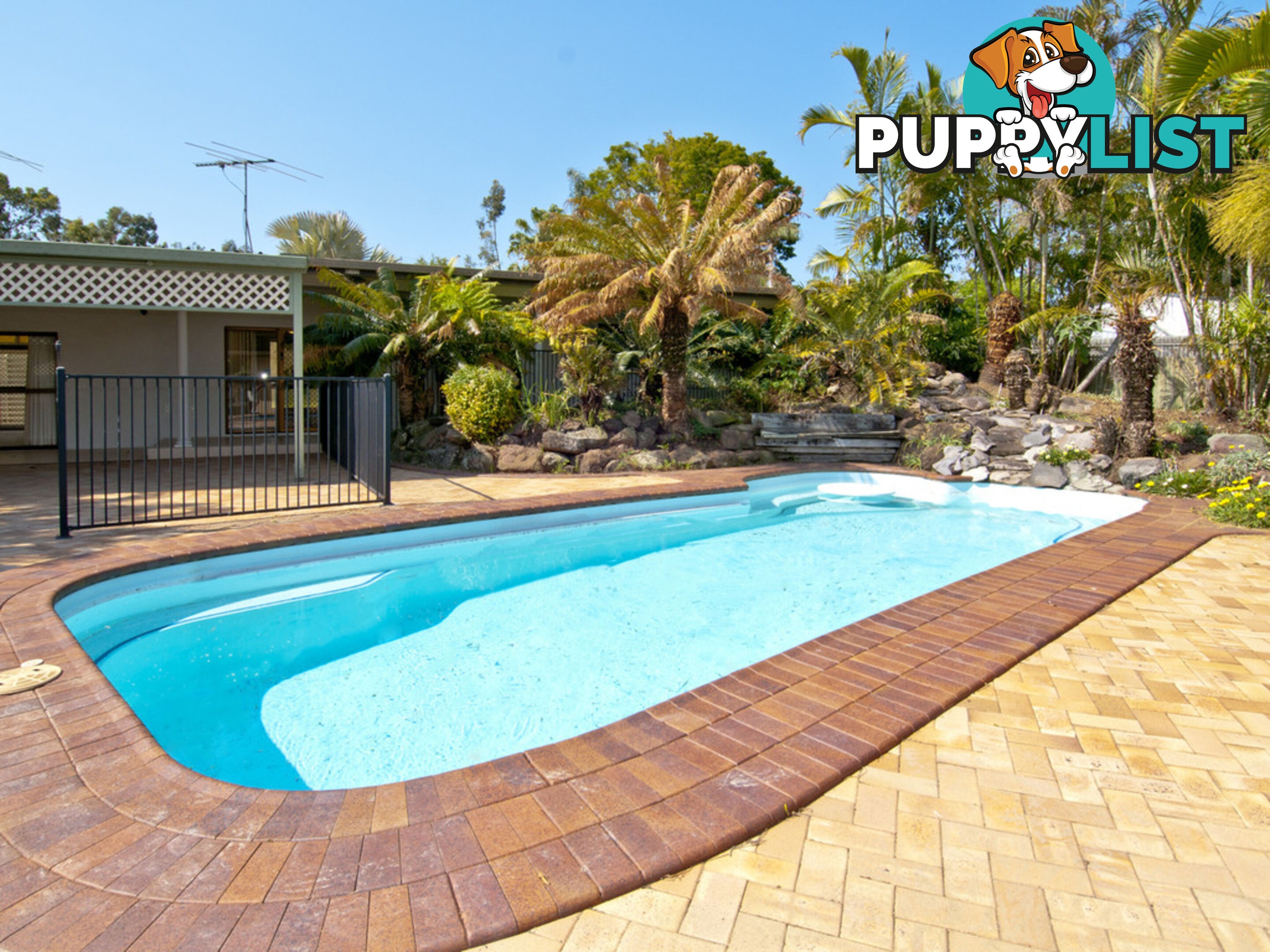 27A Monash Road LOGANLEA QLD 4131