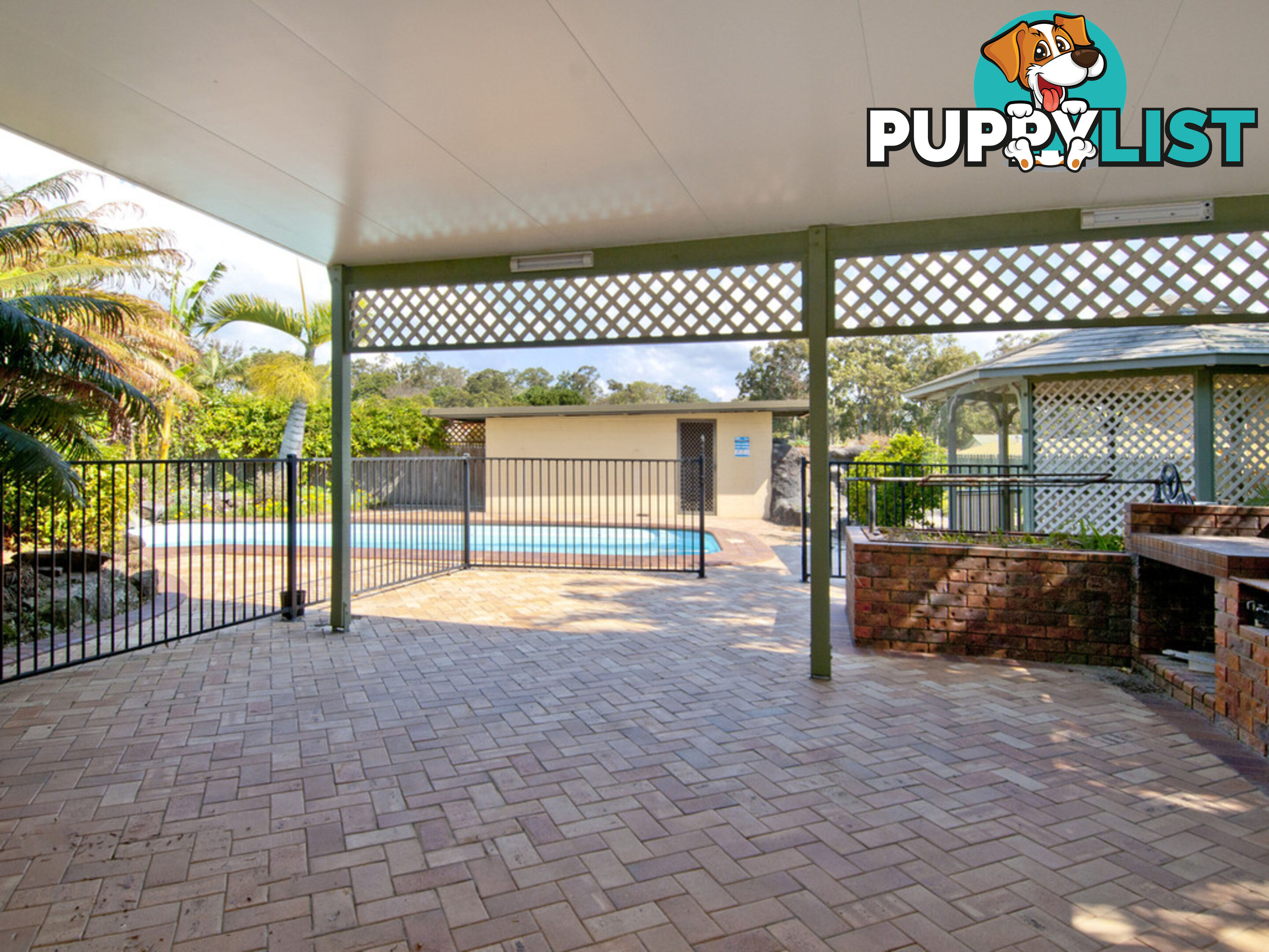 27A Monash Road LOGANLEA QLD 4131