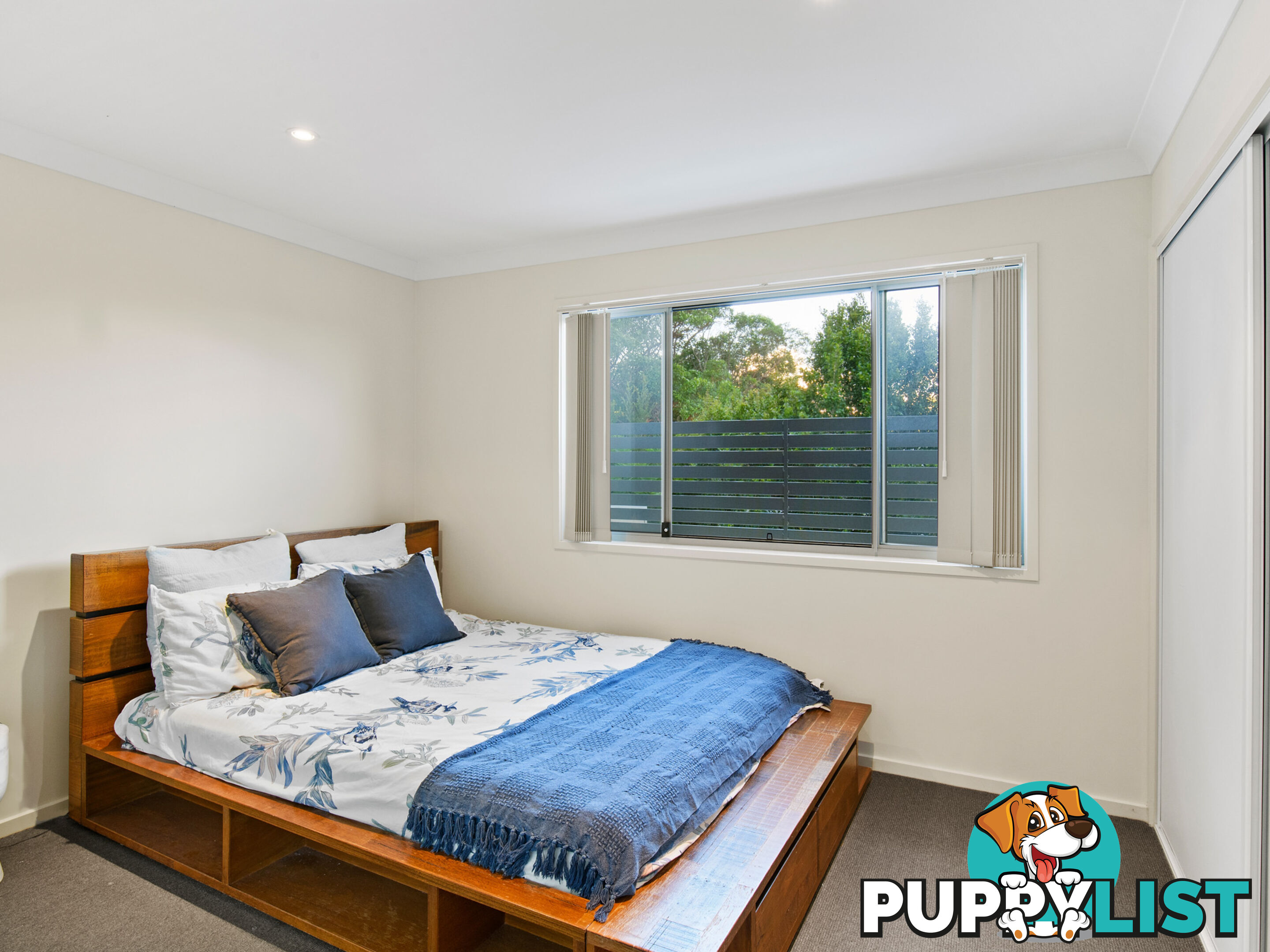 53 Whites Rd CHERMSIDE WEST QLD 4032