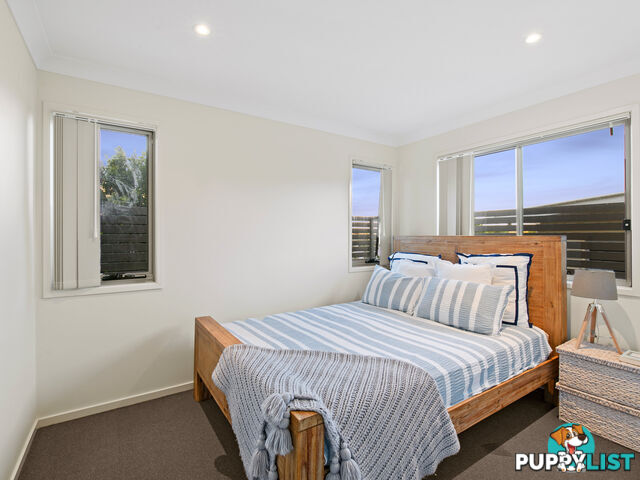 53 Whites Rd CHERMSIDE WEST QLD 4032