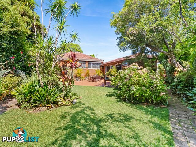 8 Georges Crescent ROSELANDS NSW 2196