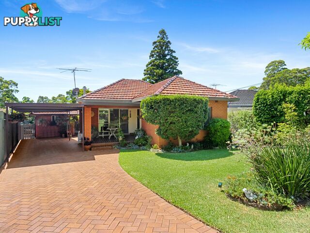 8 Georges Crescent ROSELANDS NSW 2196