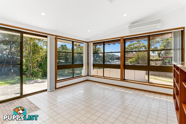 11 Wolstenholme Avenue GYMEA NSW 2227