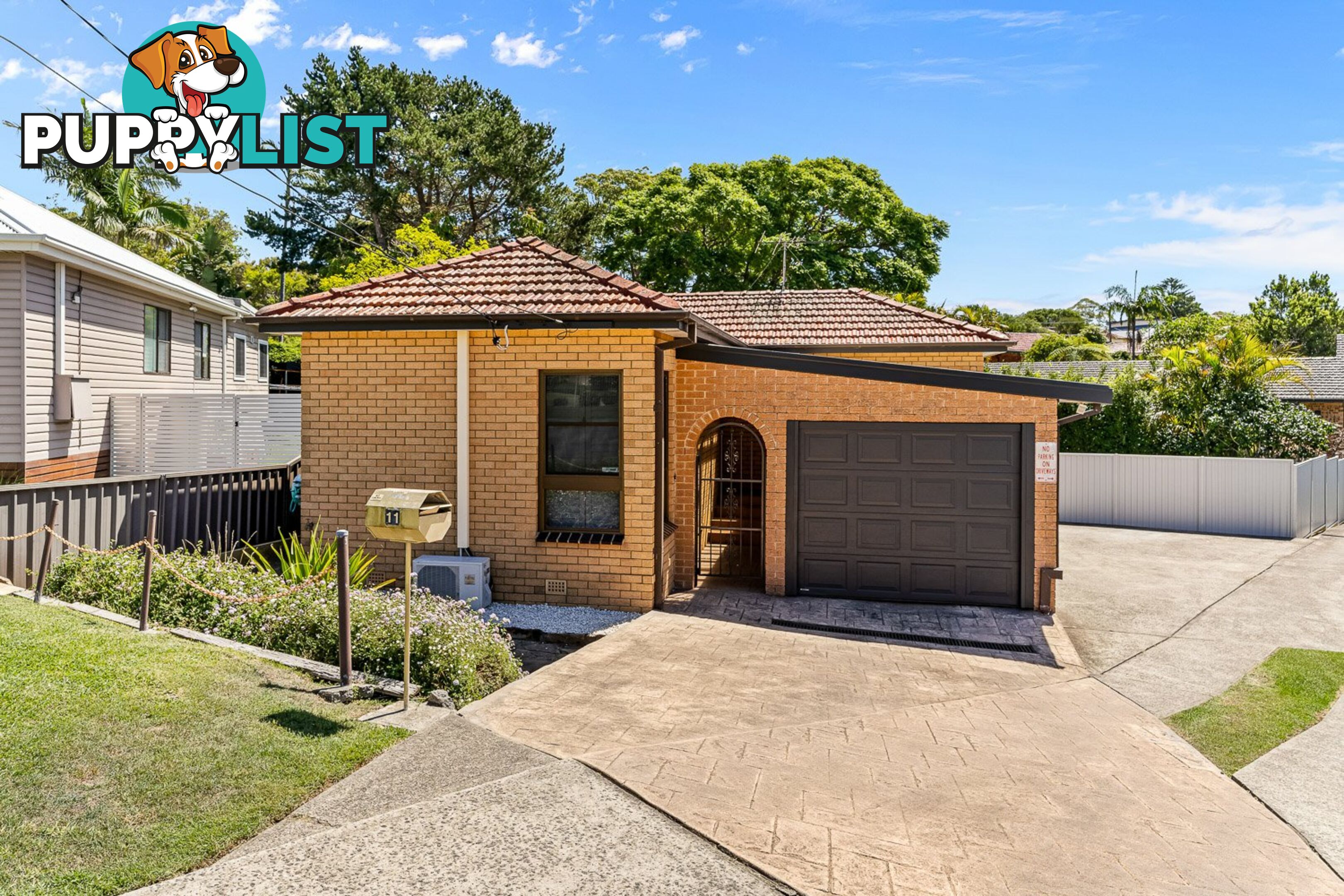 11 Wolstenholme Avenue GYMEA NSW 2227