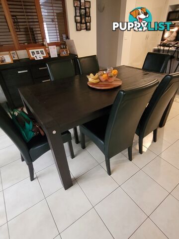 Kitchen Table &amp;amp; 6 Chairs