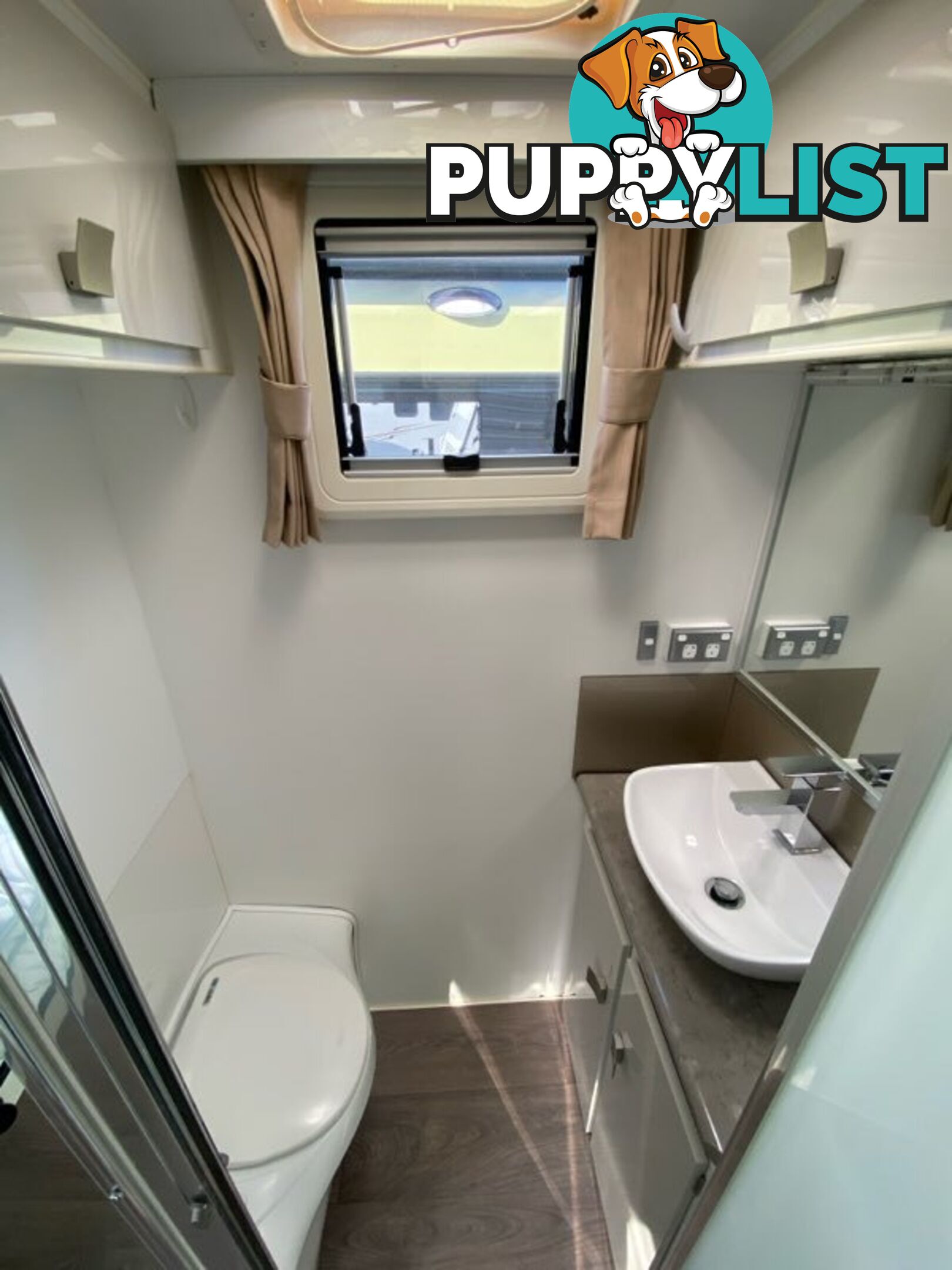 2017 Traveller Utopia Caravan