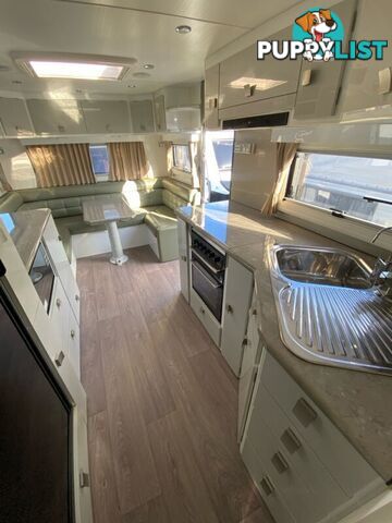 2017 Traveller Utopia Caravan