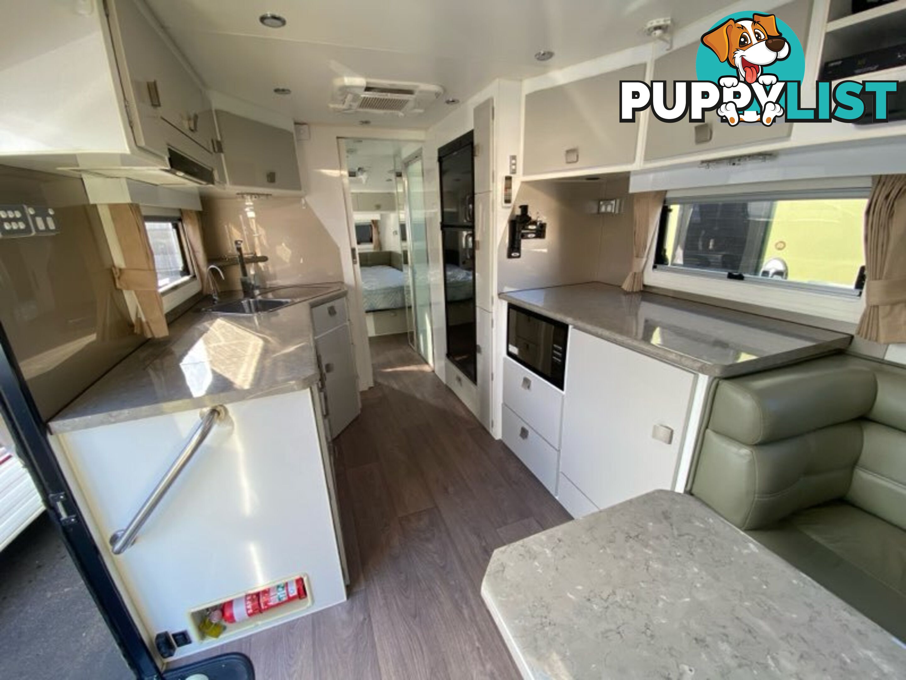 2017 Traveller Utopia Caravan