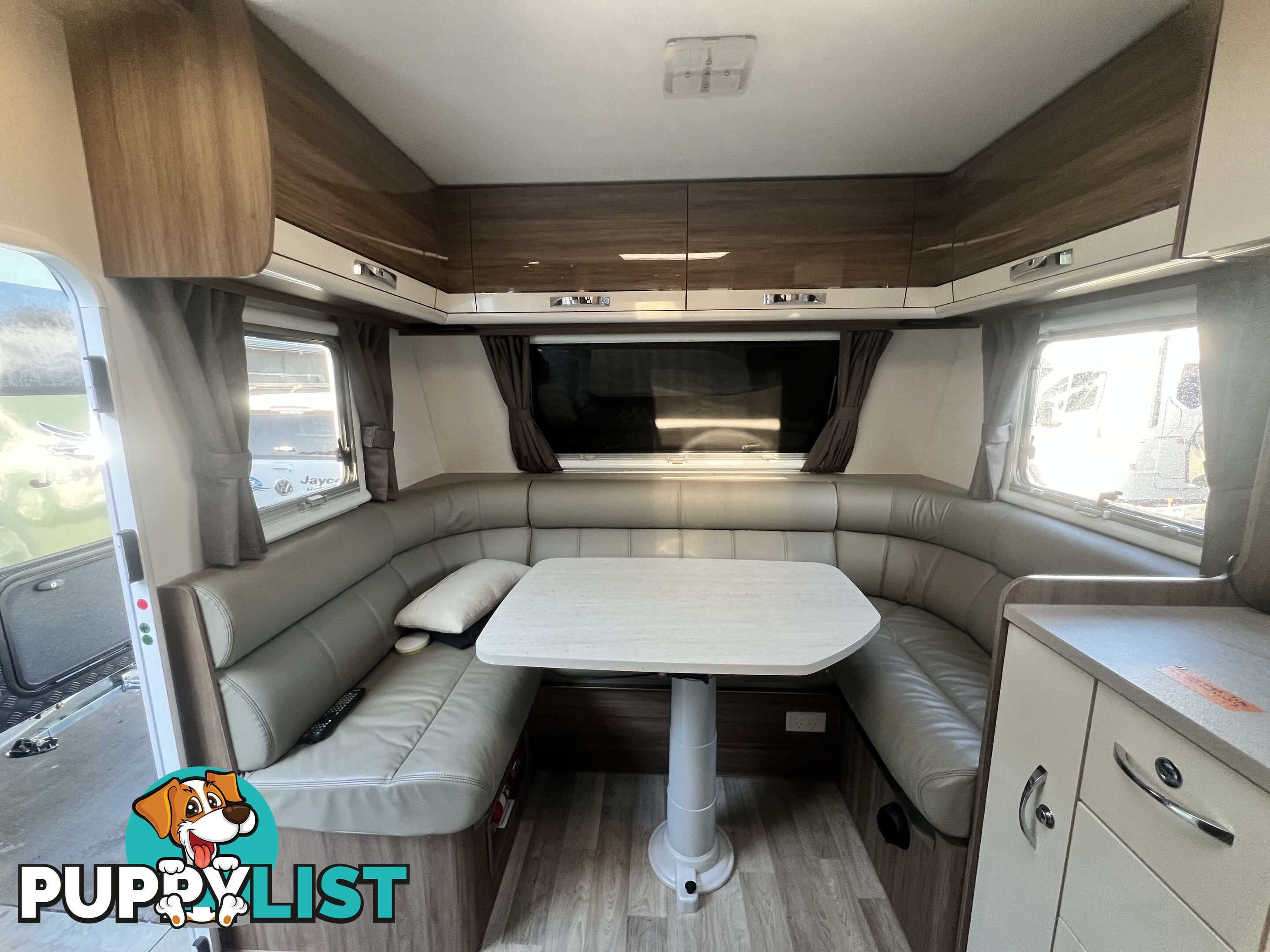 2017 Jayco 2165-3 Silverline Caravan