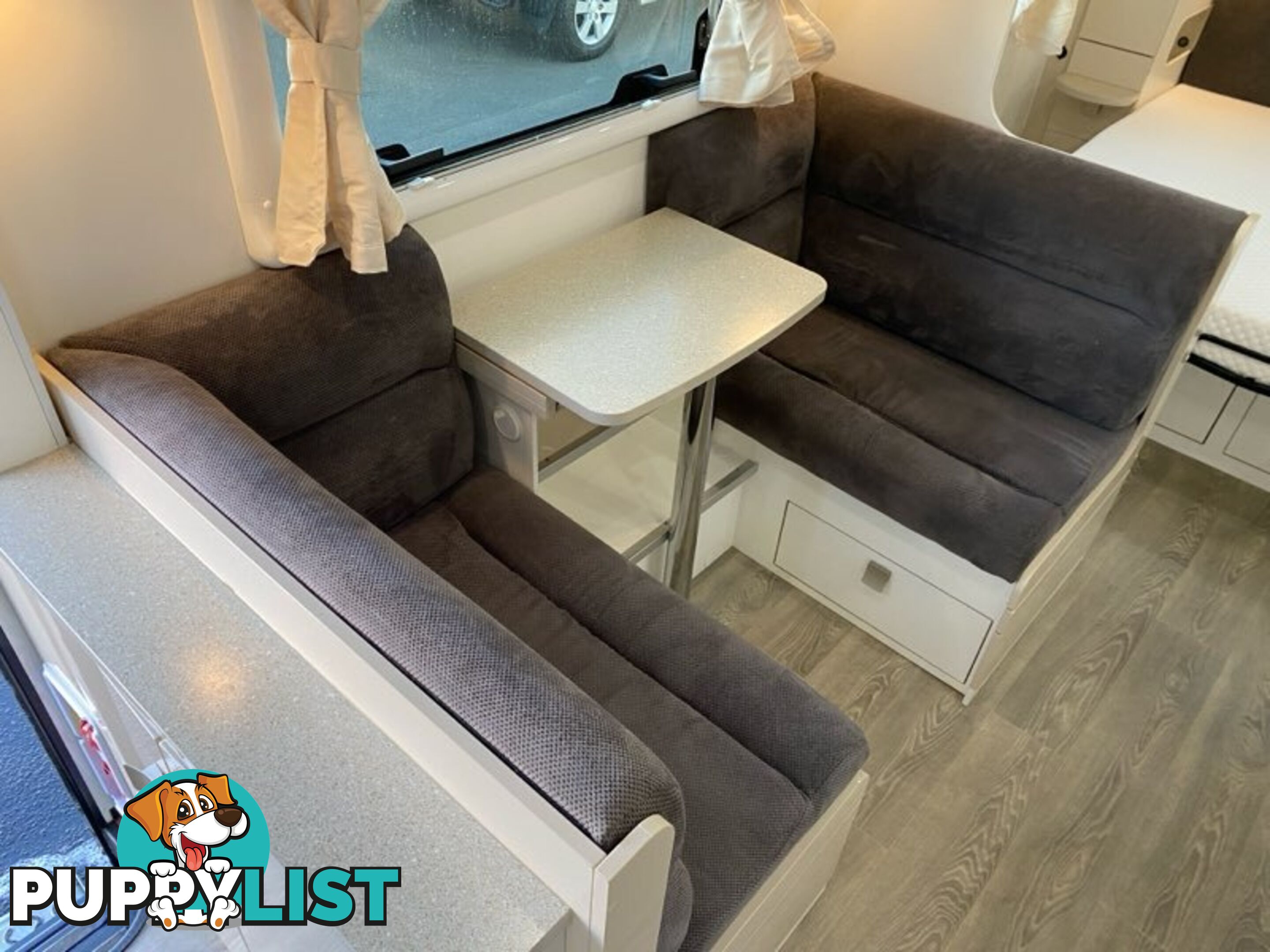 2019 Coromal EV 6125 RTV Caravan