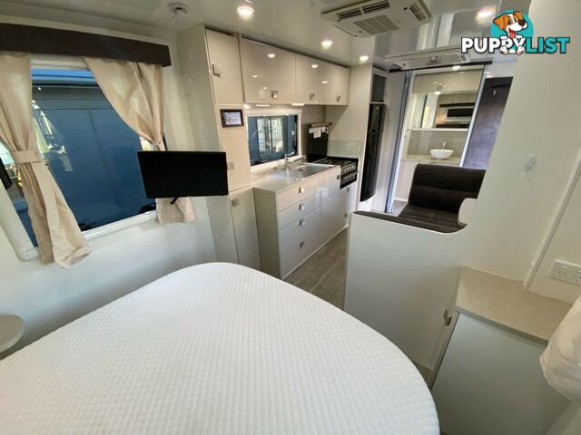 2019 Coromal EV 6125 RTV Caravan
