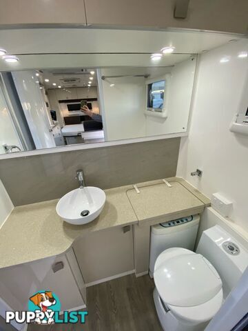 2019 Coromal EV 6125 RTV Caravan