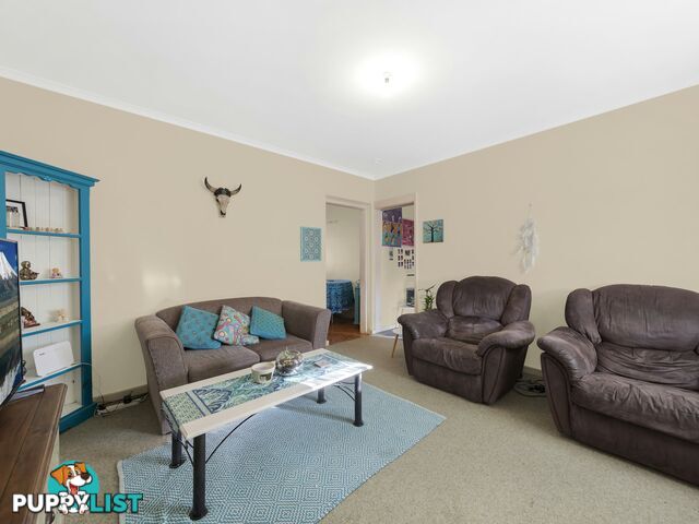 11 Spencer Road MANNERING PARK NSW 2259