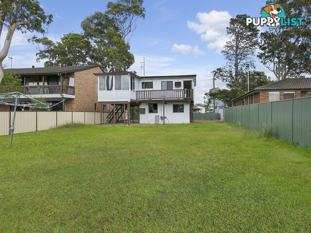 13 Discombe Avenue KANWAL NSW 2259