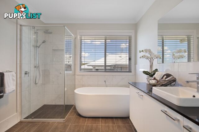 5 Rockpool Road CATHERINE HILL BAY NSW 2281