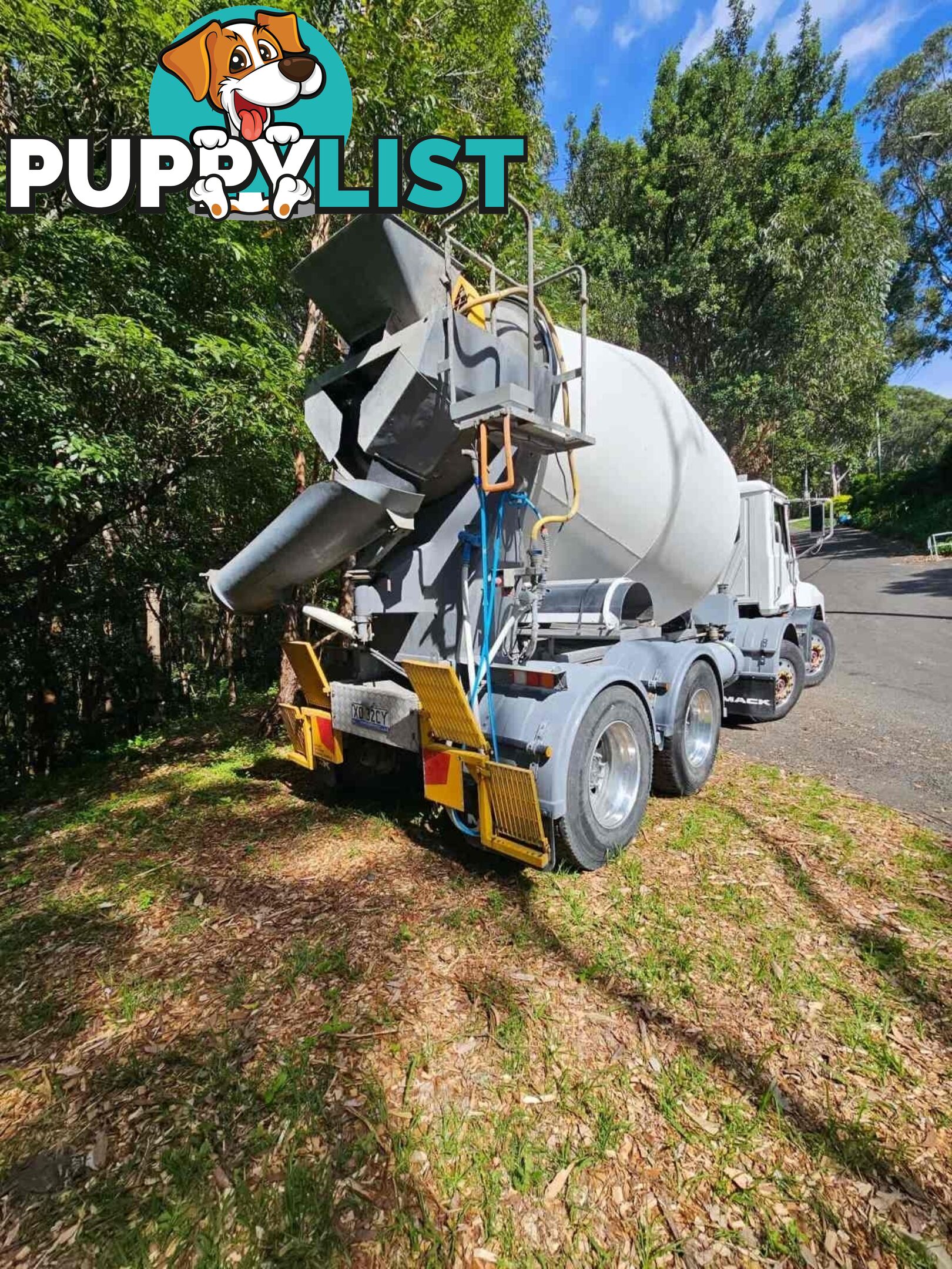 2008 Mack Metro-Liner Concrete Truck