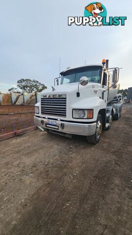 2008 Mack Metro-Liner Concrete Truck