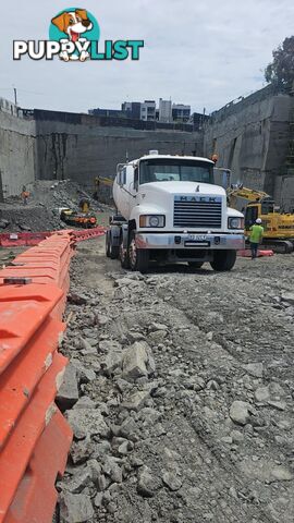 2008 Mack Metro-Liner Concrete Truck