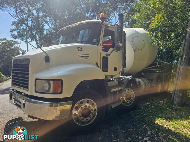 2008 Mack Metro-Liner Concrete Truck