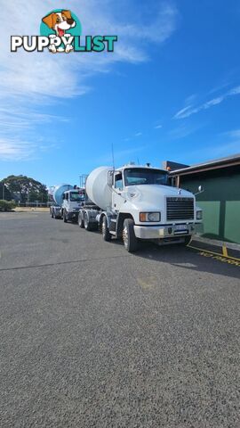 2008 Mack Metro-Liner Concrete Truck
