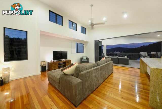 13 Cumberland Court AIRLIE BEACH QLD 4802