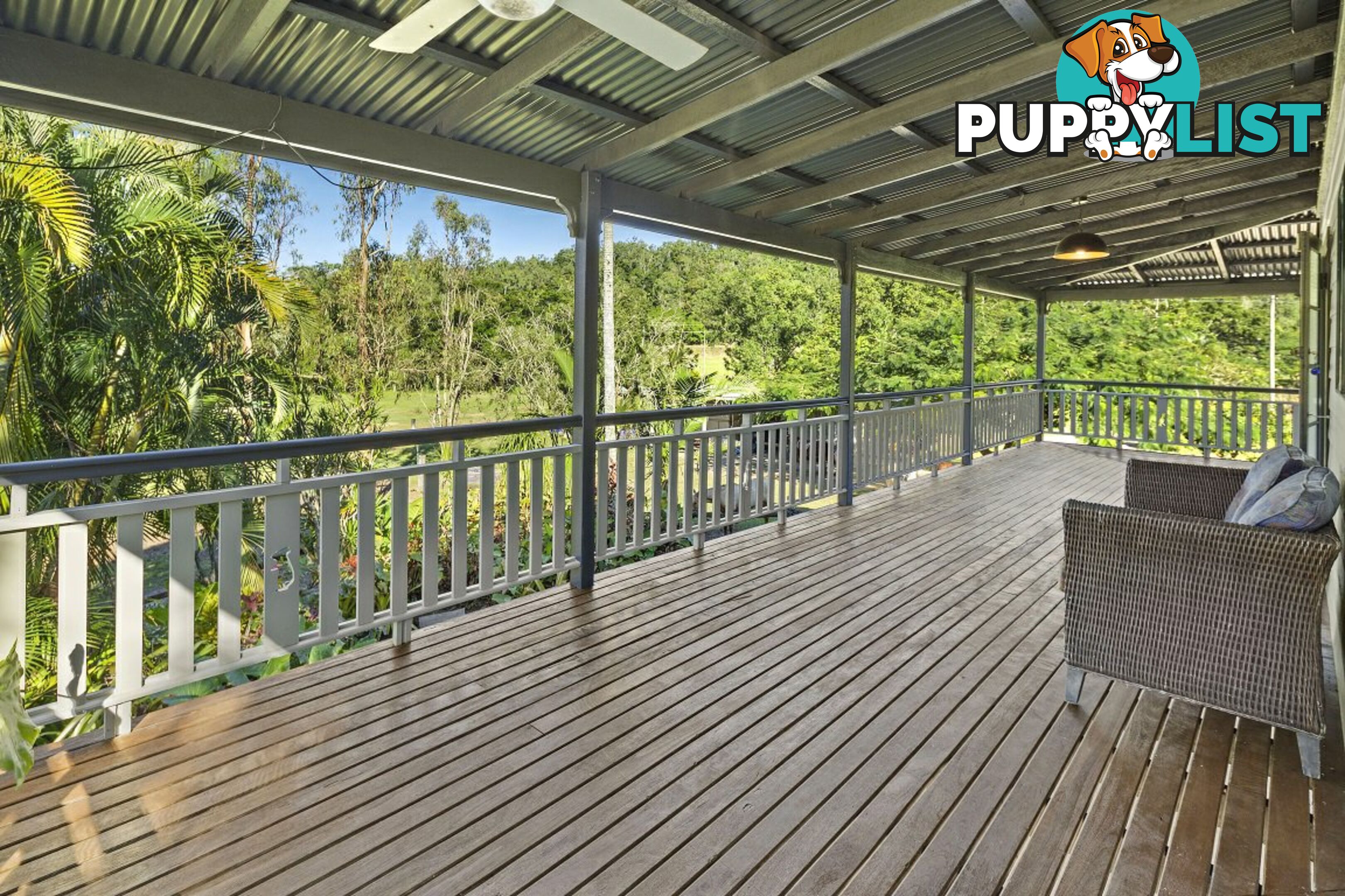 18 Moon Crescent SUGARLOAF QLD 4800