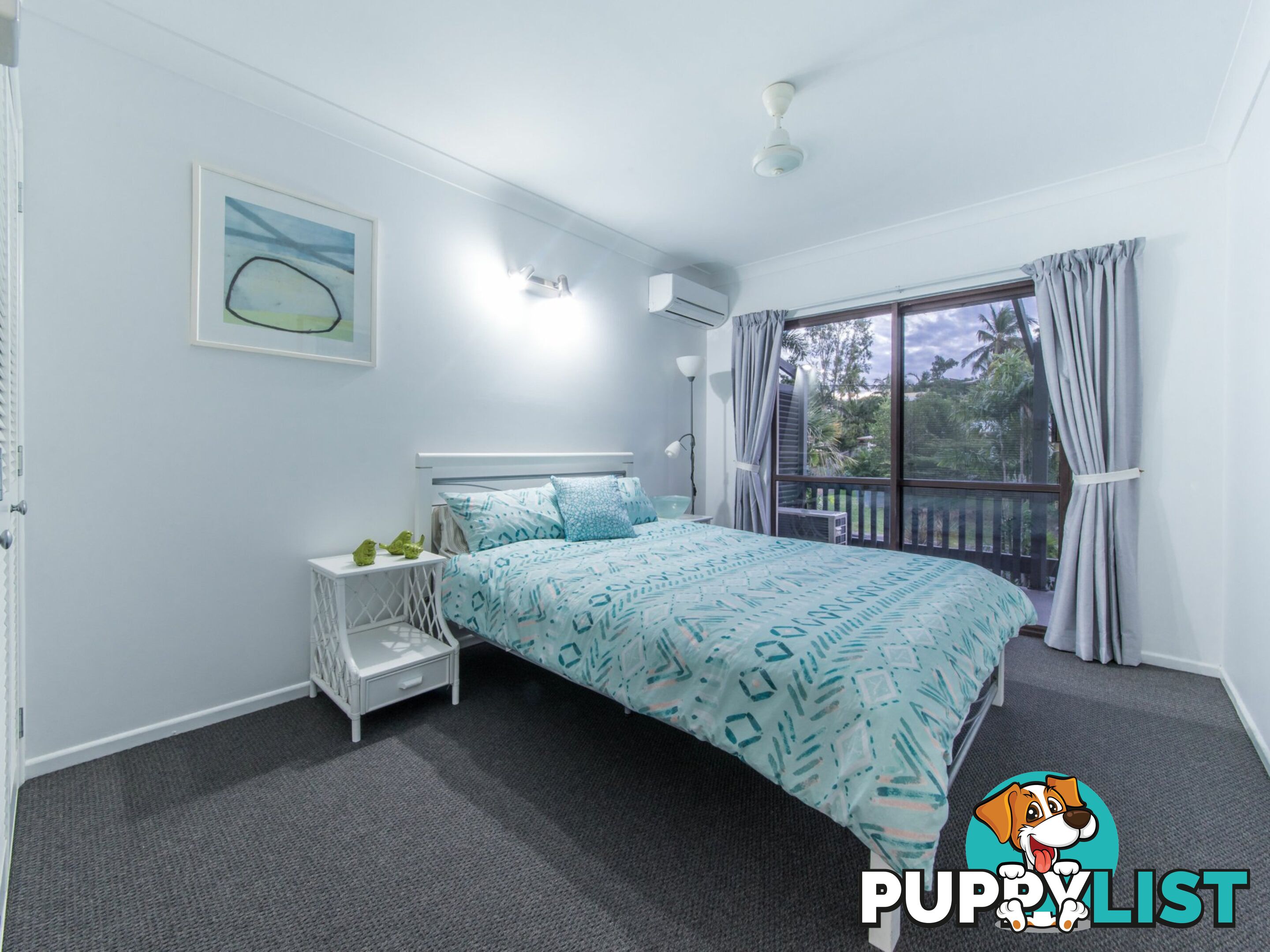 3/5 Pleasant Drive CANNONVALE QLD 4802