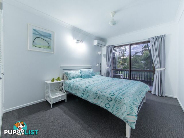 3/5 Pleasant Drive CANNONVALE QLD 4802