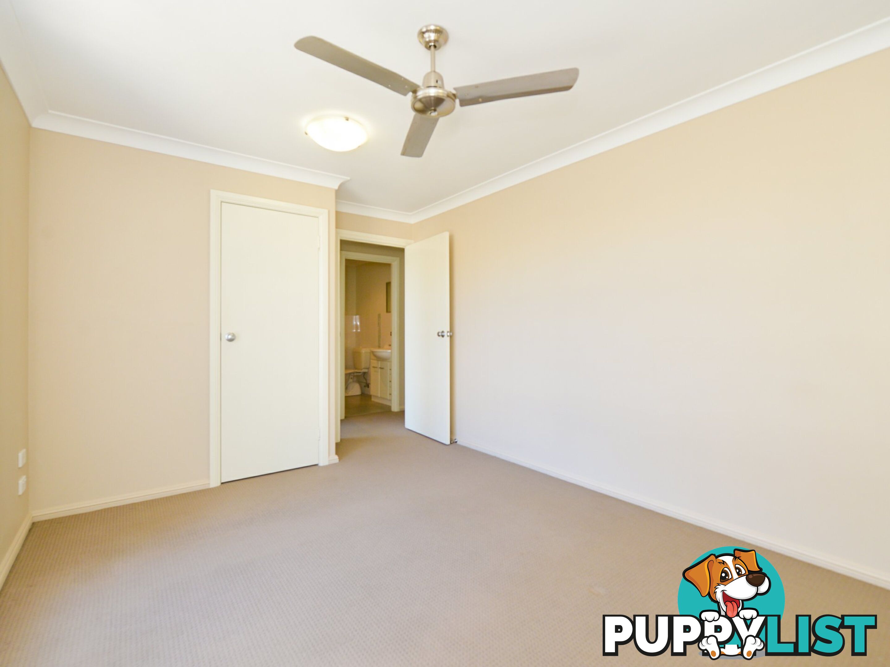 Unit 2/11 Walsh Street SOUTH GLADSTONE QLD 4680