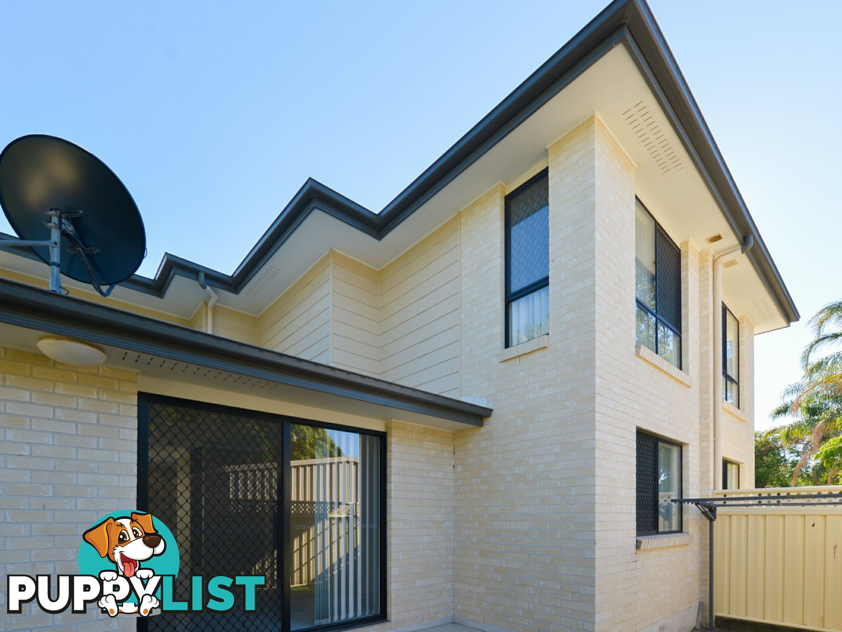 Unit 2/11 Walsh Street SOUTH GLADSTONE QLD 4680