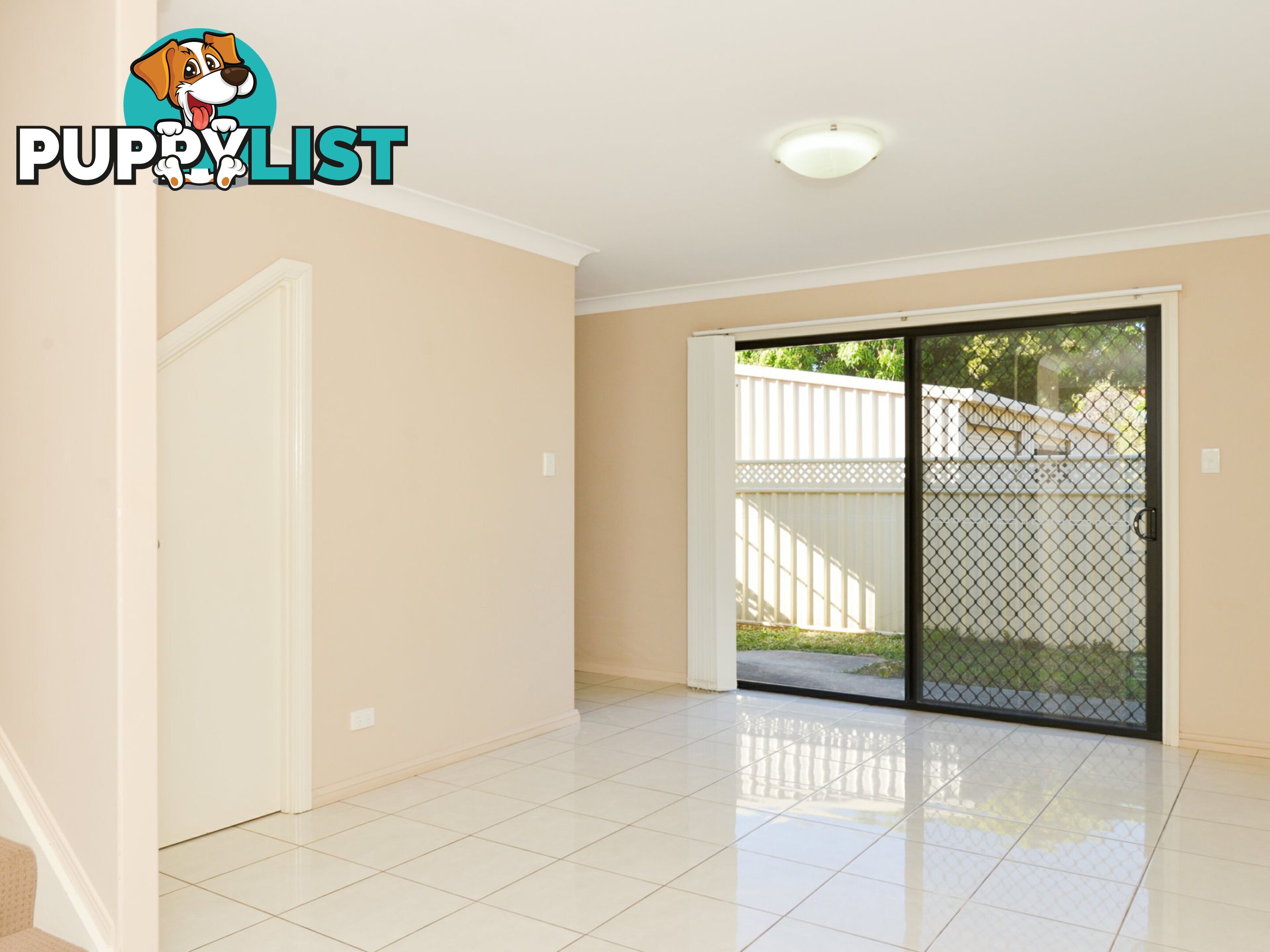 Unit 2/11 Walsh Street SOUTH GLADSTONE QLD 4680