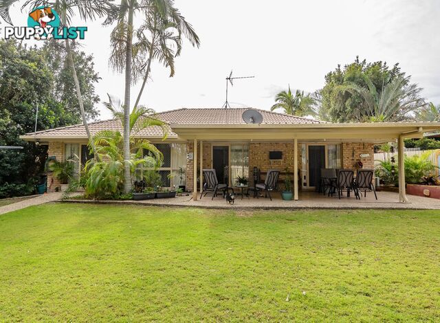 128 J Hickey Avenue CLINTON QLD 4680