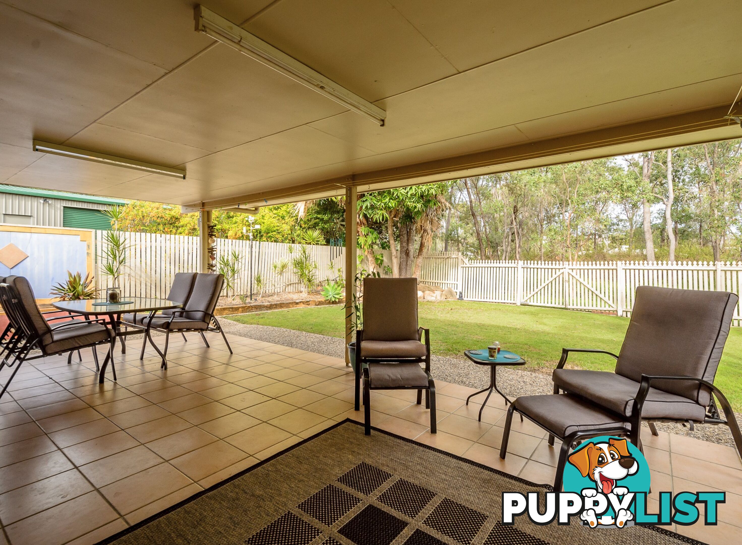 128 J Hickey Avenue CLINTON QLD 4680