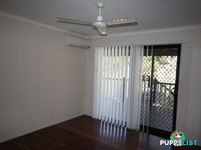 1 Evans Street WEST GLADSTONE QLD 4680