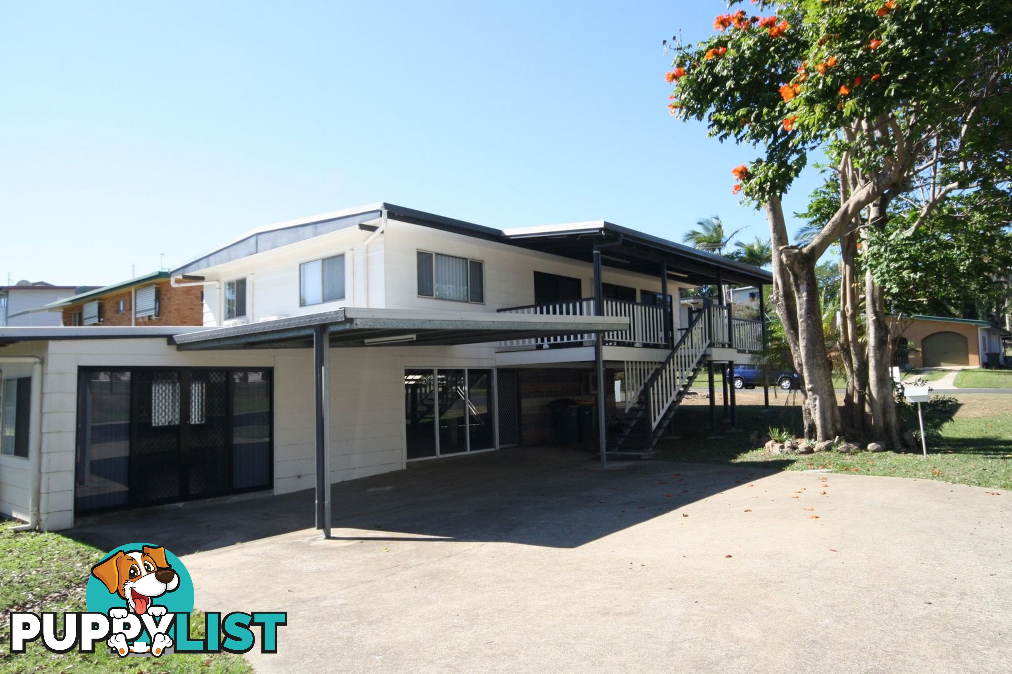 1 Evans Street WEST GLADSTONE QLD 4680