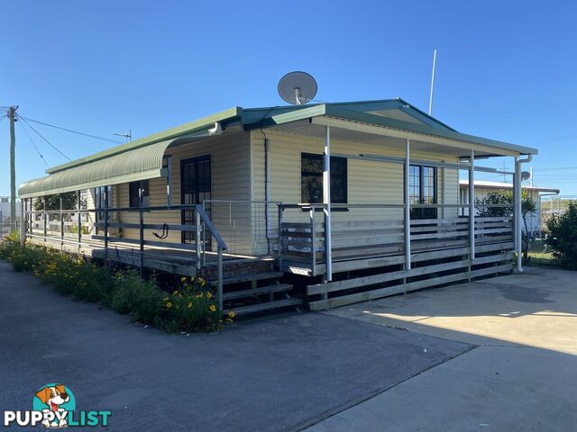 3 Walsh Street SOUTH GLADSTONE QLD 4680