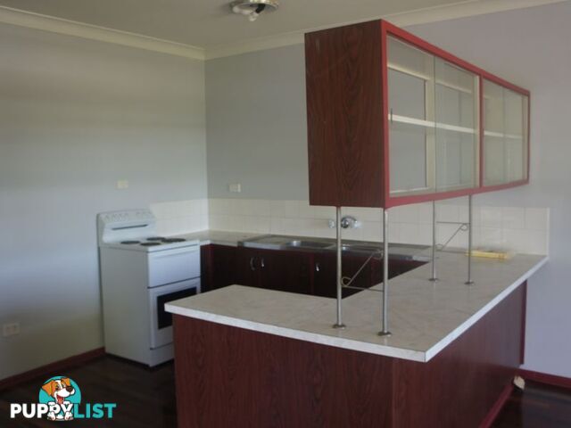 Unit 1/11 Fletcher Street WEST GLADSTONE QLD 4680